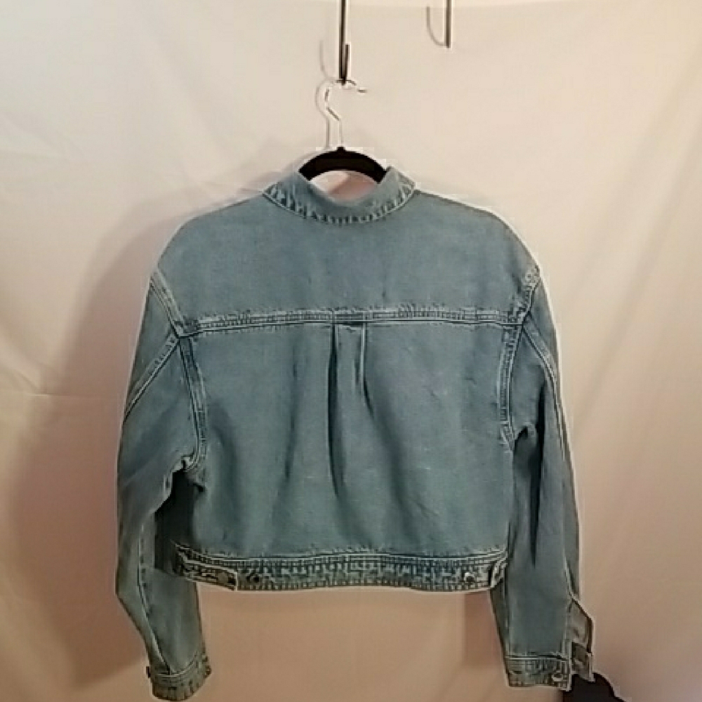 Universal Thread Light Blue Jean Jacket - image 8